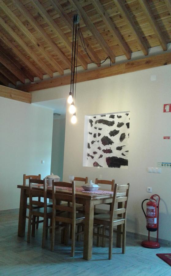 Casinha Da Avo Jeronima Rral 1519 Villa มาดาลีนา ภายนอก รูปภาพ