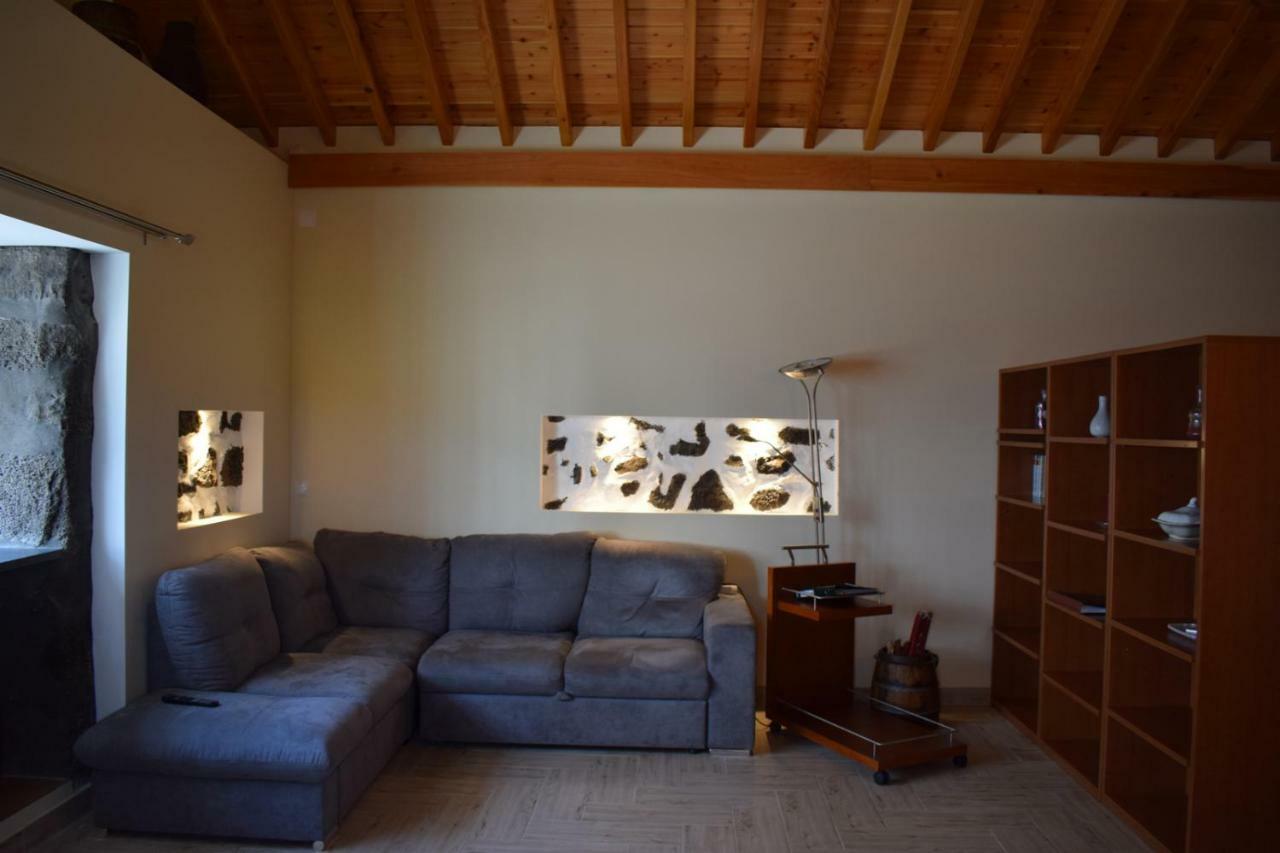 Casinha Da Avo Jeronima Rral 1519 Villa มาดาลีนา ภายนอก รูปภาพ